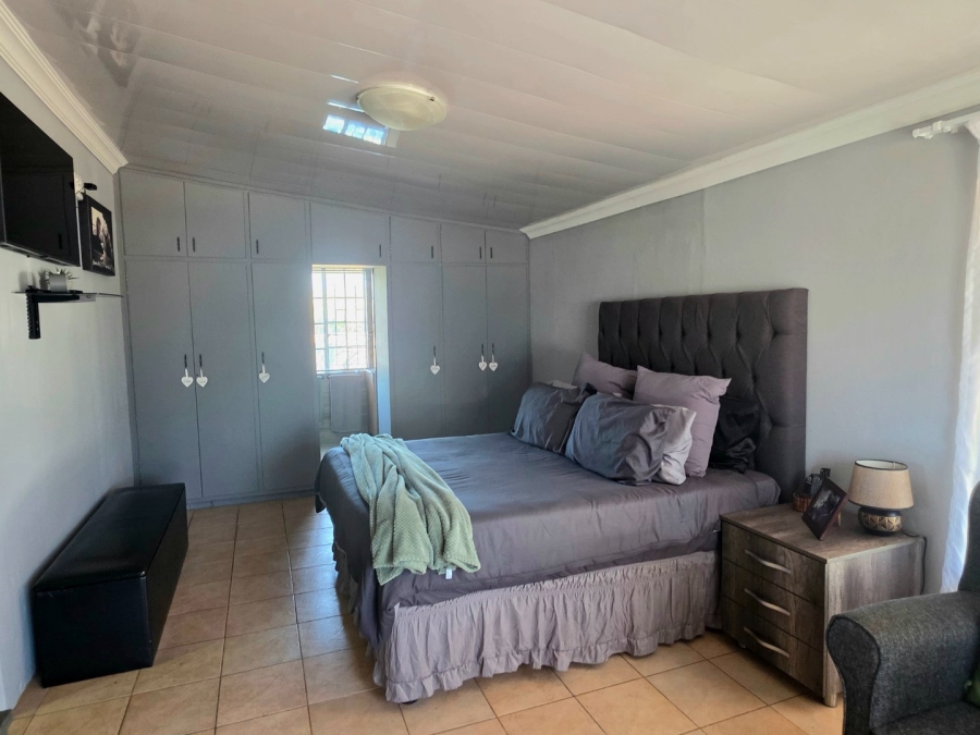 3 Bedroom Property for Sale in Upington Rural Northern Cape
